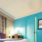 فندق Azur Centre 3*