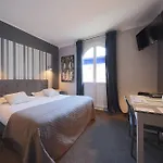 Azur Centre Hotel 3*