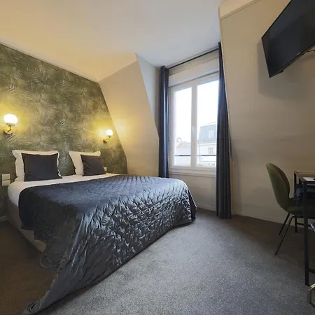 Hotel Azur Centre 3*