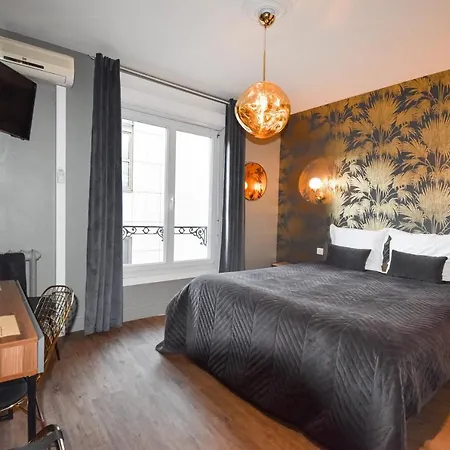 Azur Centre 3*