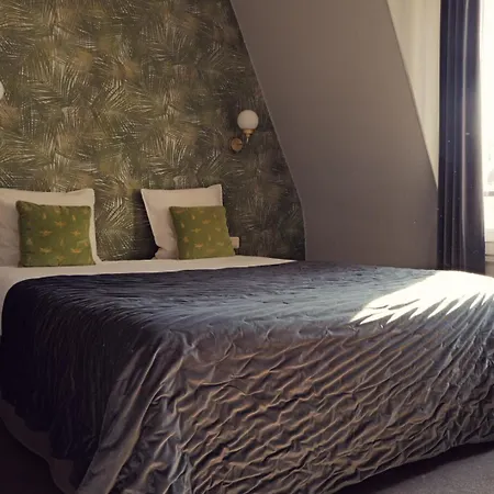 Azur Centre ホテル