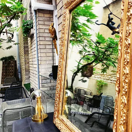 Azur Centre 3*