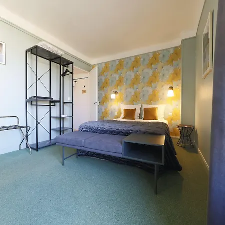 Azur Centre Hotel