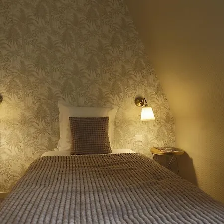 Azur Centre 3*