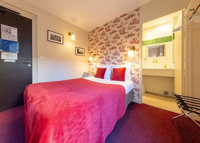 Hotel Azur Centre 3*